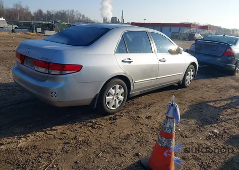 2003 Honda Accord 2.4 Lx из США, поврежденный, VIN 1HGCM563X3A064210